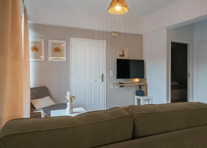 Valia\'S Place