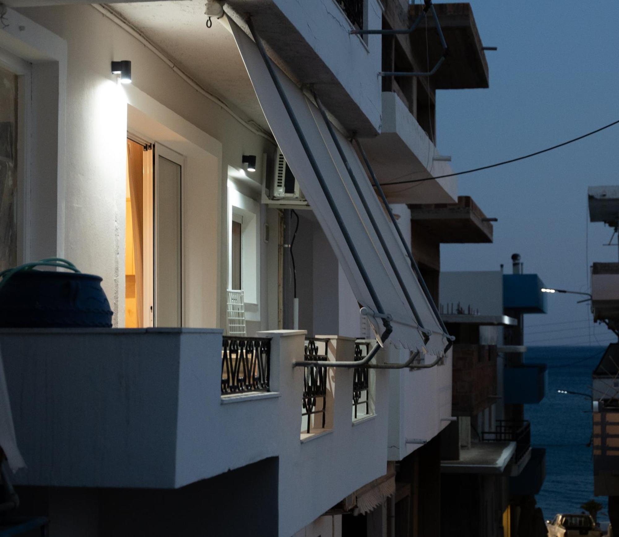 Valia's Place Apartment *