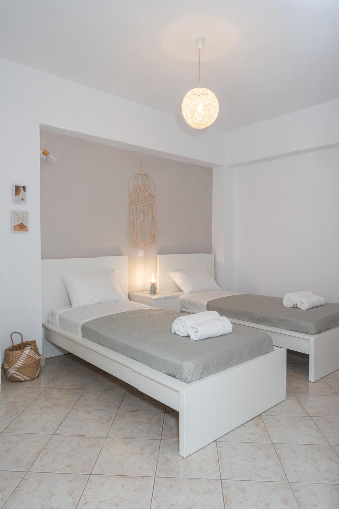Apartment Valia's Place *